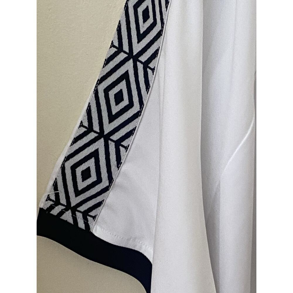 Umbro Manchester‎ Premier Men’s Soccer Jersey Shirt Size XXL White Black Gray - Picture 5 of 5